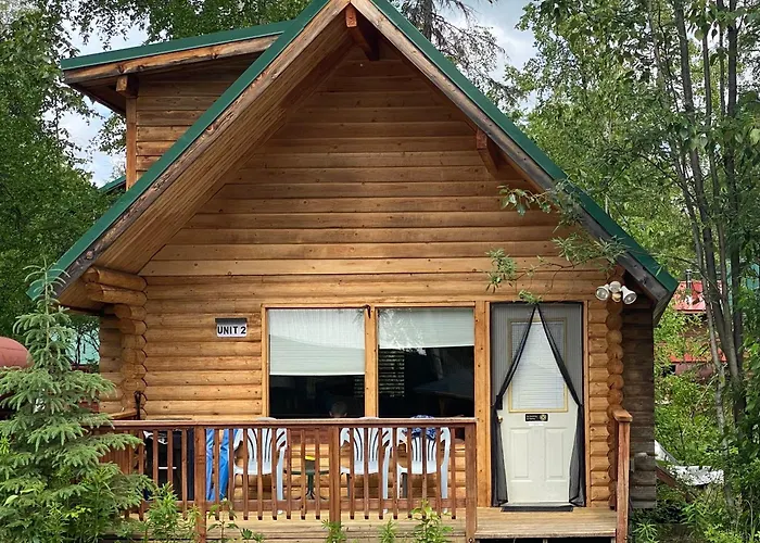 Talkeetna Log Cabin With Hot Tub Unit 2